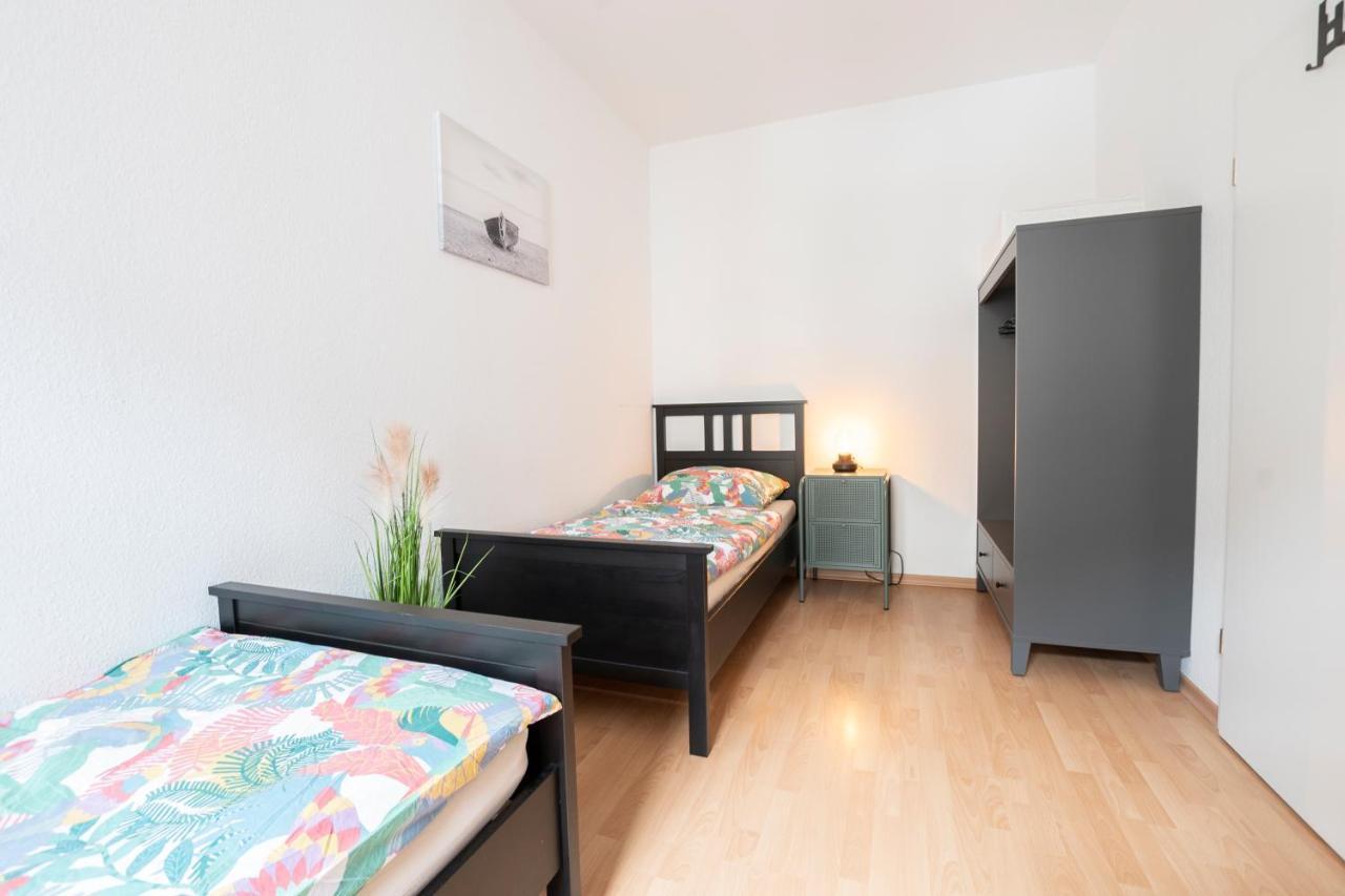 Zwickau Mittendrin, Tolles Balkon-Apartment エクステリア 写真